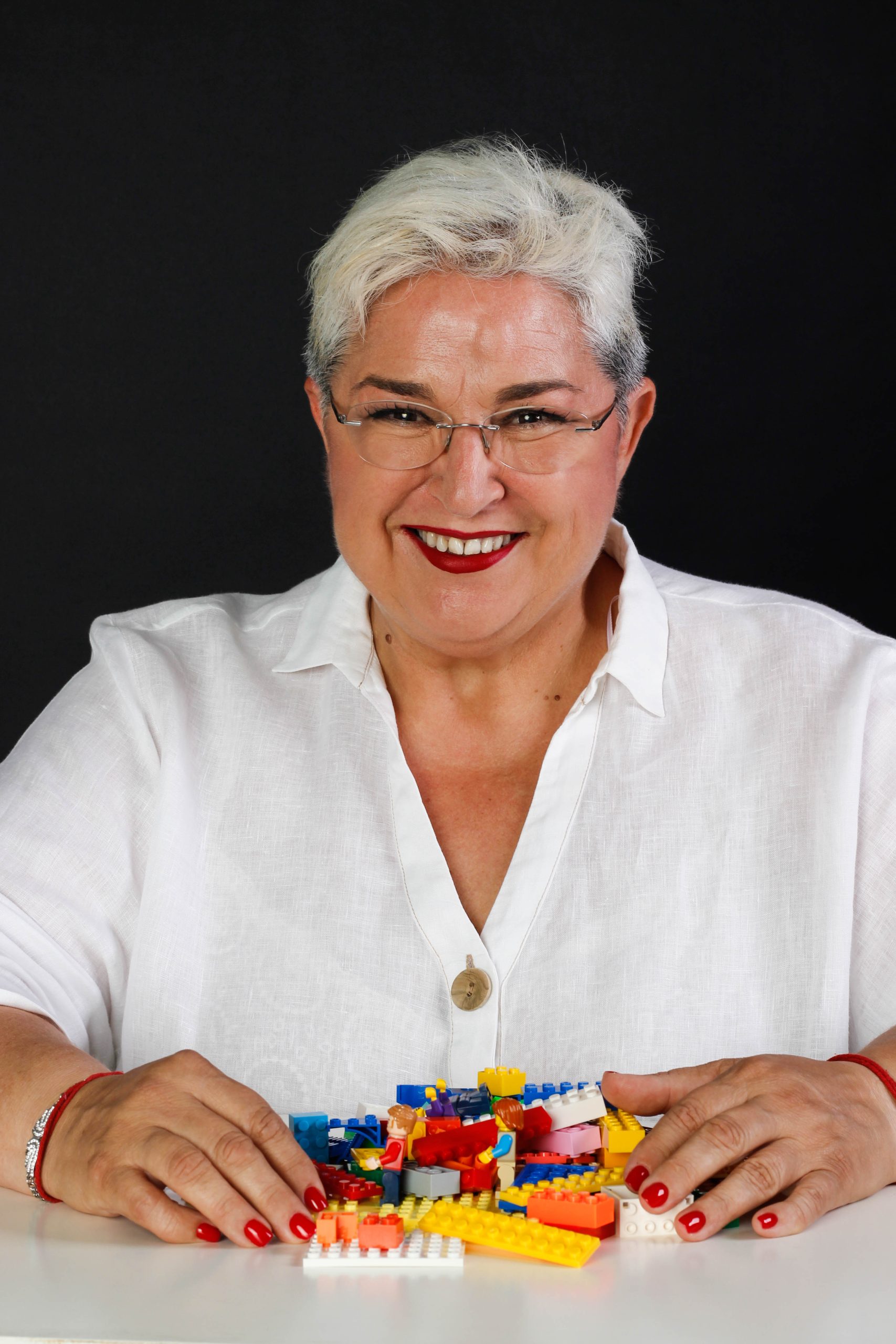 Lola-6810